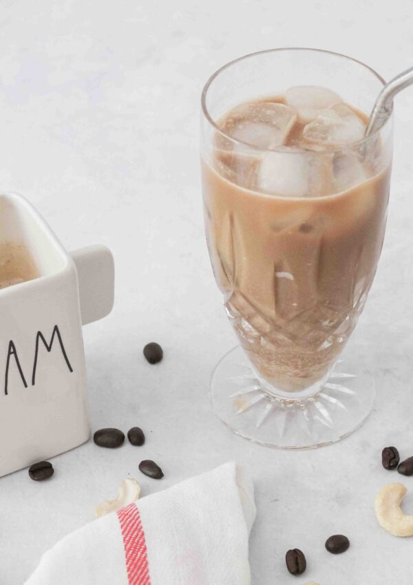 Super Simple Iced Caramel Latte Recipe – Vegan & Paleo